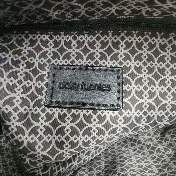 Daisy Fuentes Black Tote Shoulder Bag NWT - Picture 7 of 10